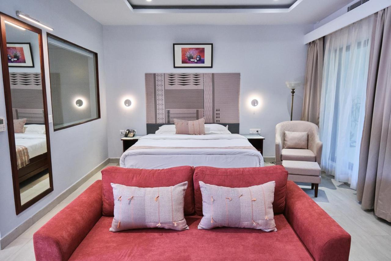 Zone Niathu Dimapur By The Park Hotel Екстериор снимка